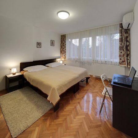 Apartment Osijek-Tvrda Экстерьер фото